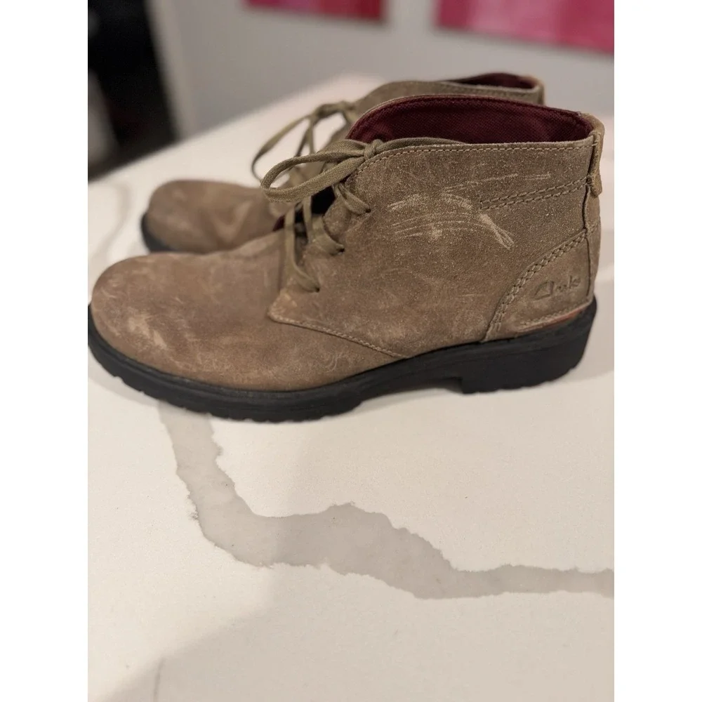 Clarks Men's Waterproof Chukka‎ Boot Suede Leather Size 10